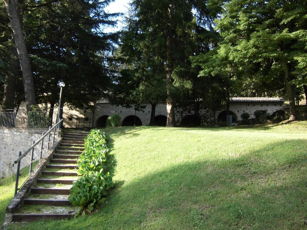 Convento Di Acqua Premula Hotel Sellano Luaran gambar